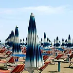 Happy Camping Village Semesterpark 4*