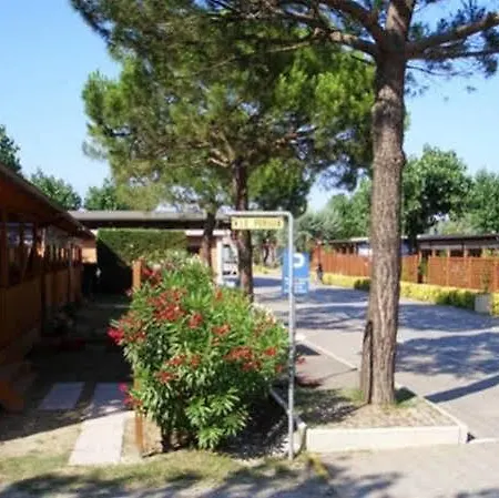 Happy Camping Village Tatil parkı