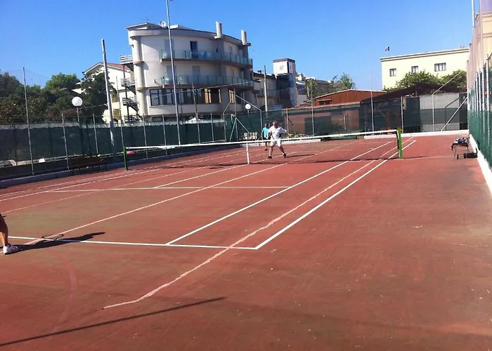 Happy Camping Village 4*