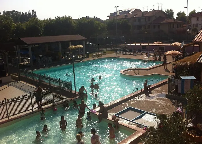 Happy Camping Village Parco vacanze 4*