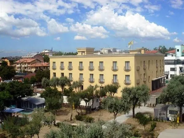 Happy Camping Village Parco vacanze 4*