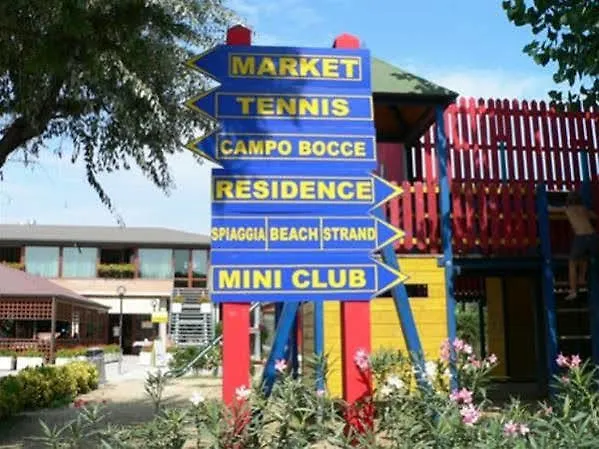 Happy Camping Village