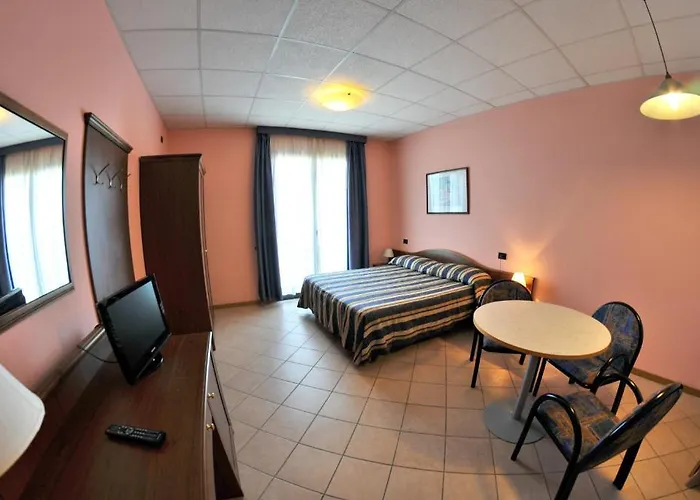 Ferienpark Happy Camping Village 4*